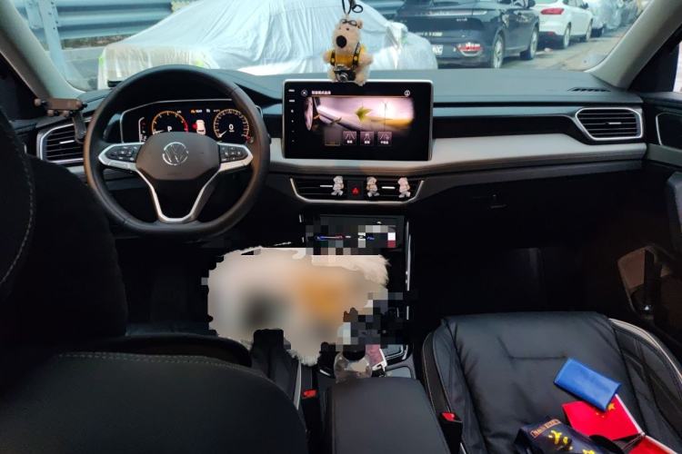 Used Volkswagen Tayron 2025 Zhongxiang Version 300TSI Center Console