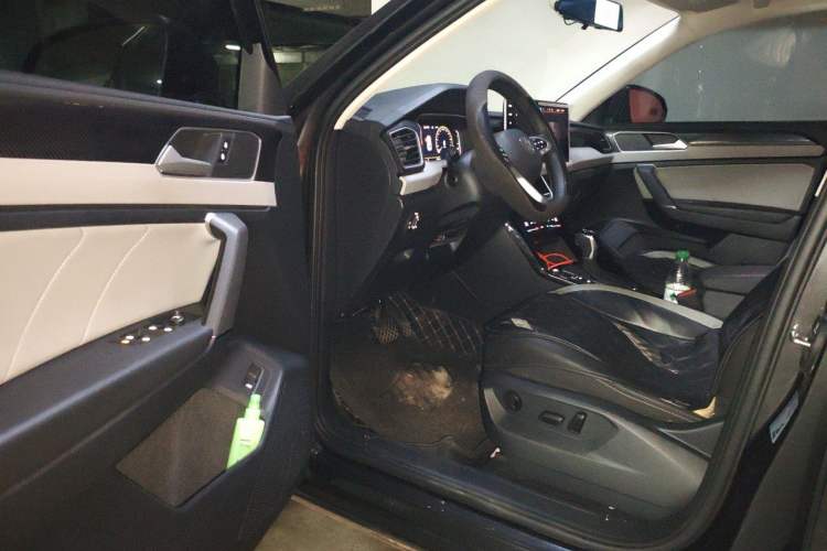 Used Volkswagen Tayron 2025 Zhongxiang Version 300TSI Driver Seat