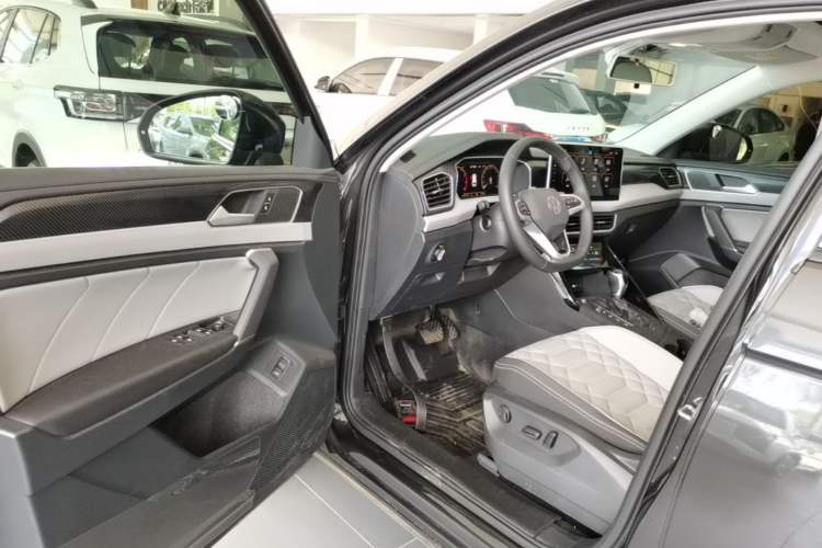 Used Volkswagen Tayron 2025 Zhongxiang Version 300TSI Driver Seat