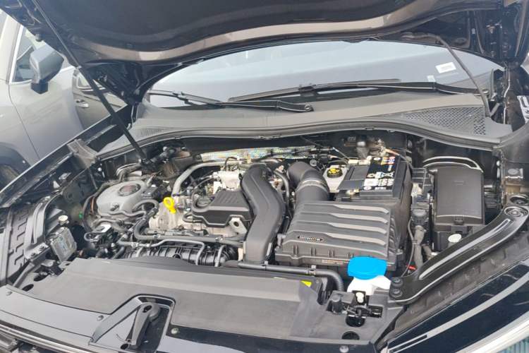 Used Volkswagen Tayron 2025 Zhongxiang Version 300TSI Engine Bay