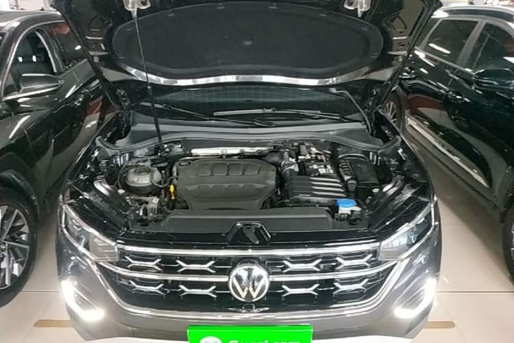 Used Volkswagen Tayron 2025 Zhongxiang Version 330TSI Engine Bay