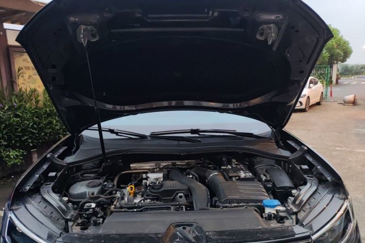 Used Volkswagen Tayron 2025 Zhongxiang Version 300TSI Engine Bay
