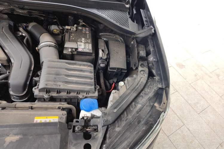 Used Volkswagen Tayron 2025 Zhongxiang Version 300TSI Engine Bay Left
