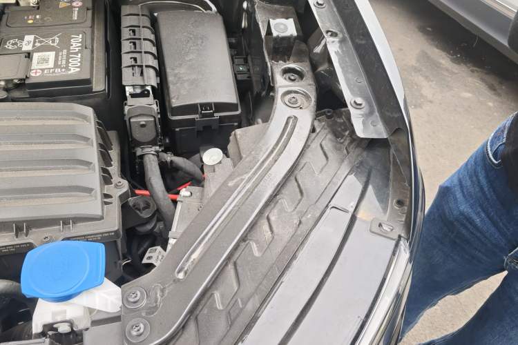 Used Volkswagen Tayron 2025 Zhongxiang Version 330TSI Engine Bay Left