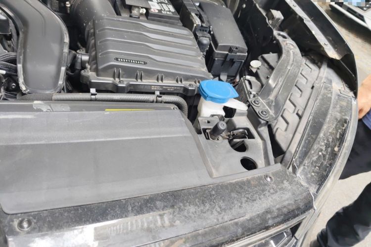 Used Volkswagen Tayron 2025 Zhongxiang Version 300TSI Engine Bay Left
