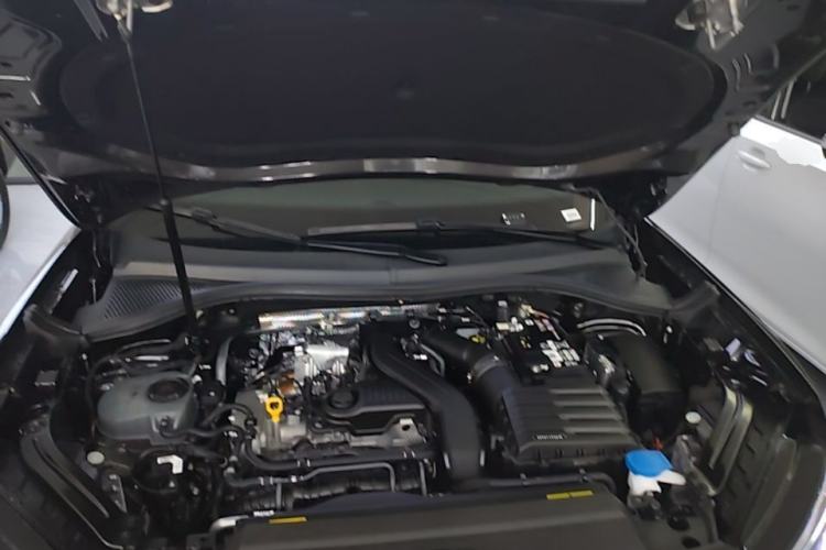 Used Volkswagen Tayron 2025 Zhongxiang Version 300TSI Engine Bay