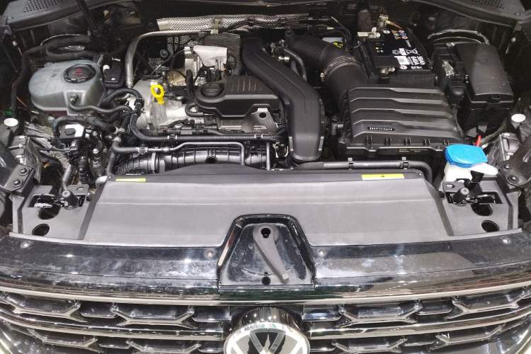 Used Volkswagen Tayron 2025 Zhongxiang Version 300TSI Engine Bay