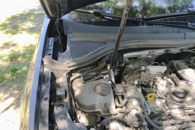 Used Volkswagen Tayron 2025 Zhongxiang Version 300TSI Engine Bay Right