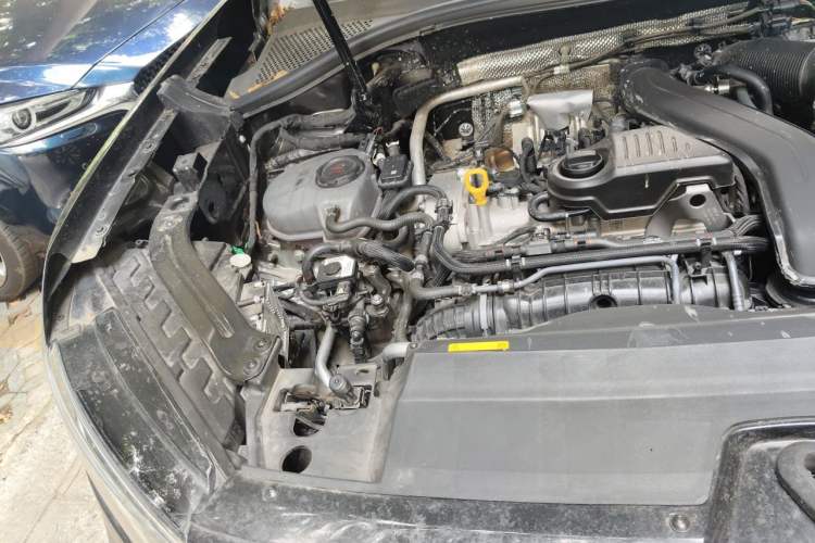 Used Volkswagen Tayron 2025 Zhongxiang Version 300TSI Engine Bay Right