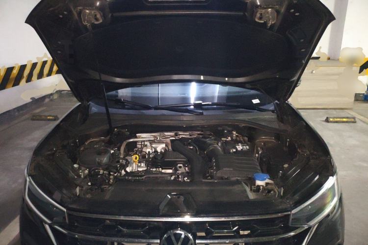 Used Volkswagen Tayron 2025 Zhongxiang Version 300TSI Engine Bay