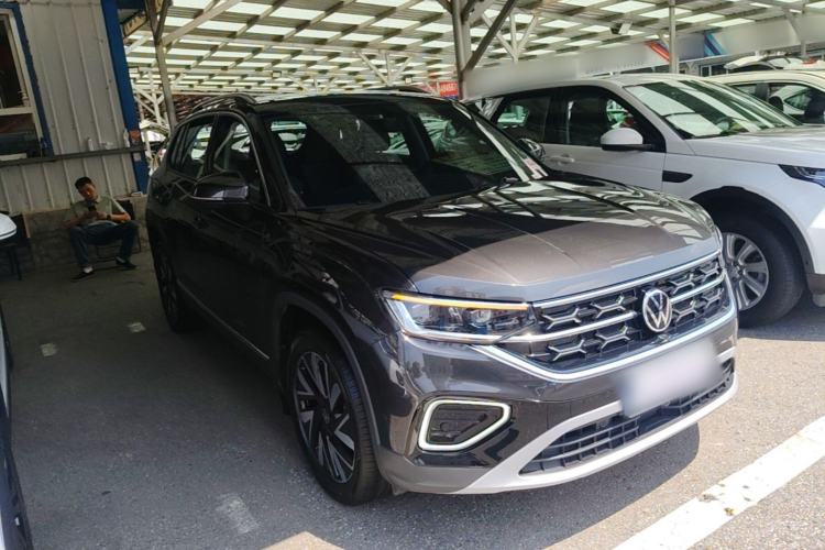 Used Volkswagen Tayron 2025 Zhongxiang Version 300TSI Front Right 45 Deg