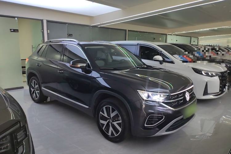 Used Volkswagen Tayron 2025 Zhongxiang Version 300TSI Front Right 45 Deg