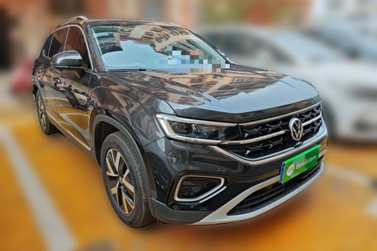 Used Volkswagen Tayron 2025 Facelifted Model, Popular Version, 330TSI Front Right 45 Deg