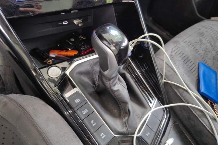 Used Volkswagen Tayron 2025 Zhongxiang Version 300TSI Gear Lever