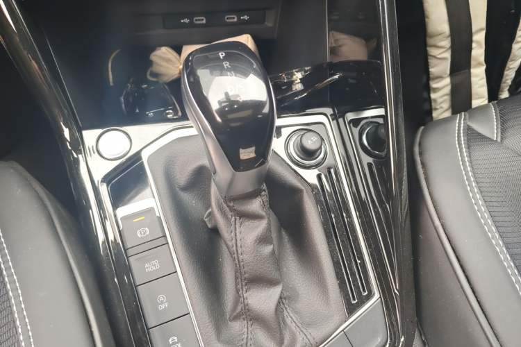Used Volkswagen Tayron 2025 Zhongxiang Version 330TSI Gear Lever