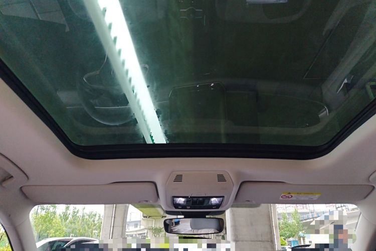Used Volkswagen Tayron 2025 Tiguan L 330TSI Two-Wheel-Drive Elite Headliner