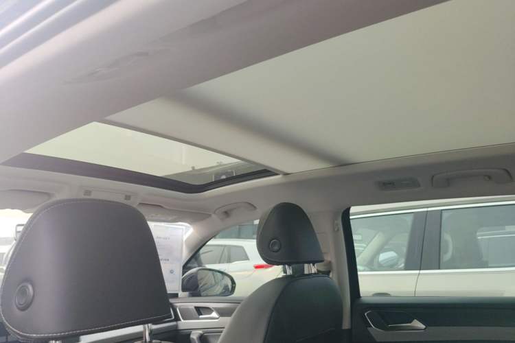 Used Volkswagen Tayron 2025 Zhongxiang Version 300TSI Headliner