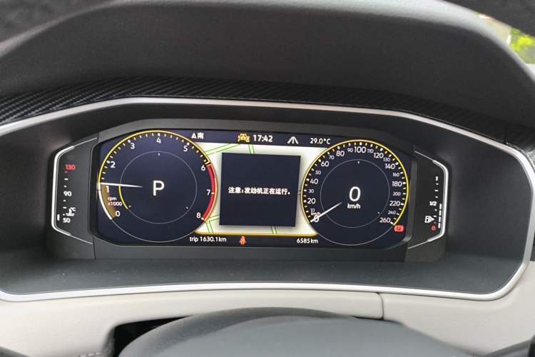 Used Volkswagen Tayron 2025 Facelifted Model, Popular Version, 300TSI Instrument Cluster