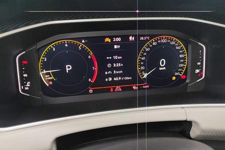 Used Volkswagen Tayron 2025 Zhongxiang Version 300TSI Instrument Cluster
