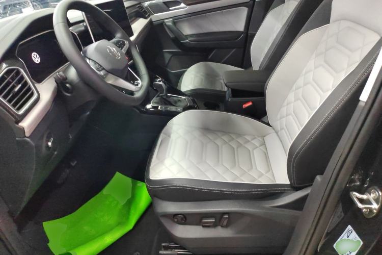 Used Volkswagen Tayron 2025 Facelifted Model, Popular Version, 330TSI Left Front Seat
