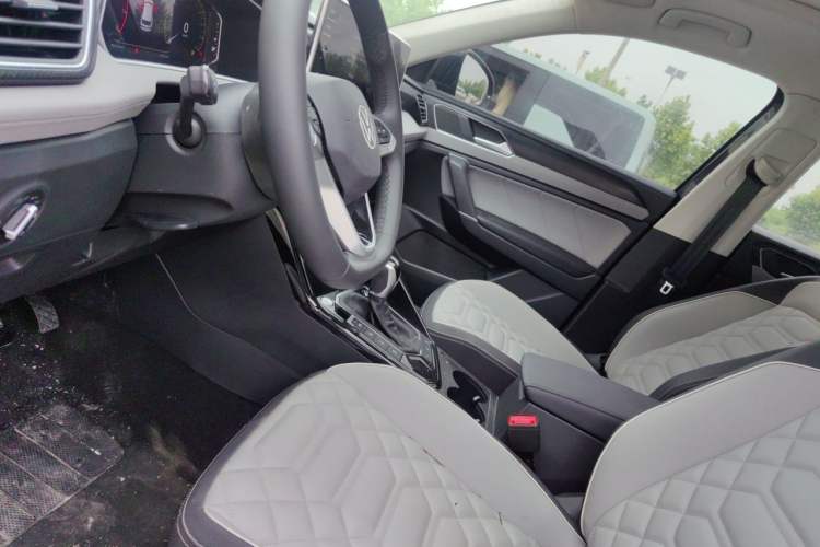 Used Volkswagen Tayron 2025 Zhongxiang Version 300TSI Left Front Seat