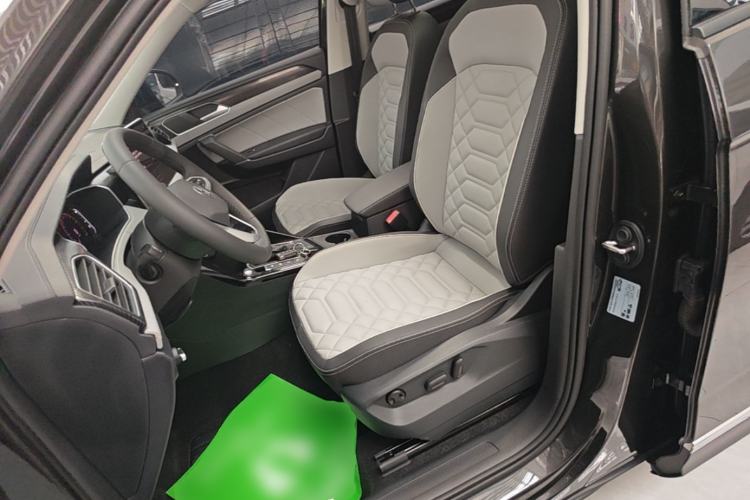 Used Volkswagen Tayron 2025 Facelifted Model, Popular Version, 330TSI Left Front Seat