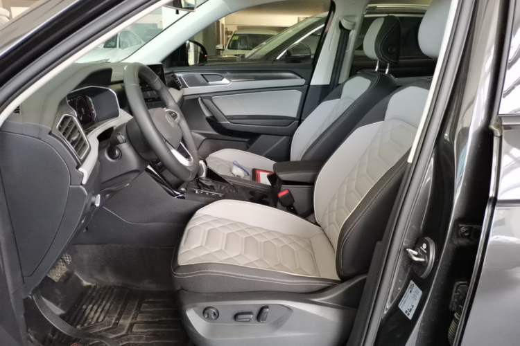 Used Volkswagen Tayron 2025 Zhongxiang Version 300TSI Left Front Seat