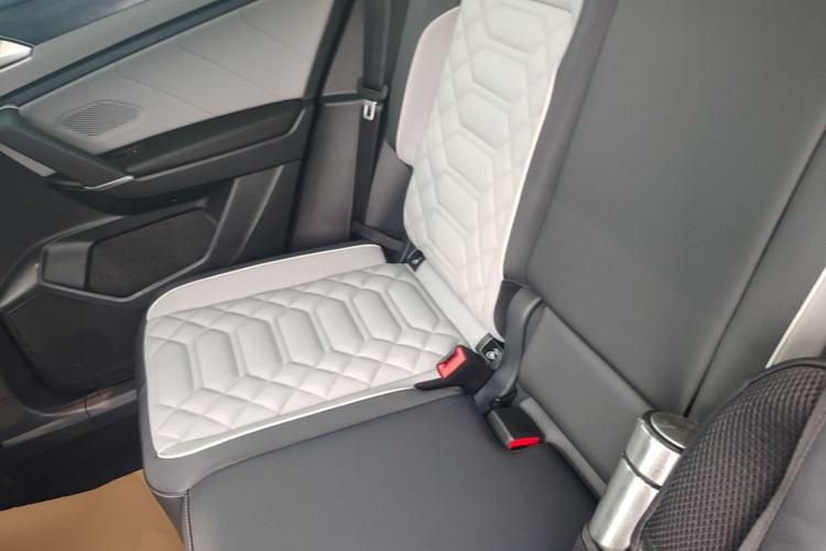 Used Volkswagen Tayron 2025 Zhongxiang Version 300TSI Left Rear Seat