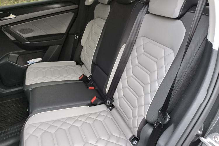 Used Volkswagen Tayron 2025 Facelifted Model, Popular Version, 300TSI Left Rear Seat