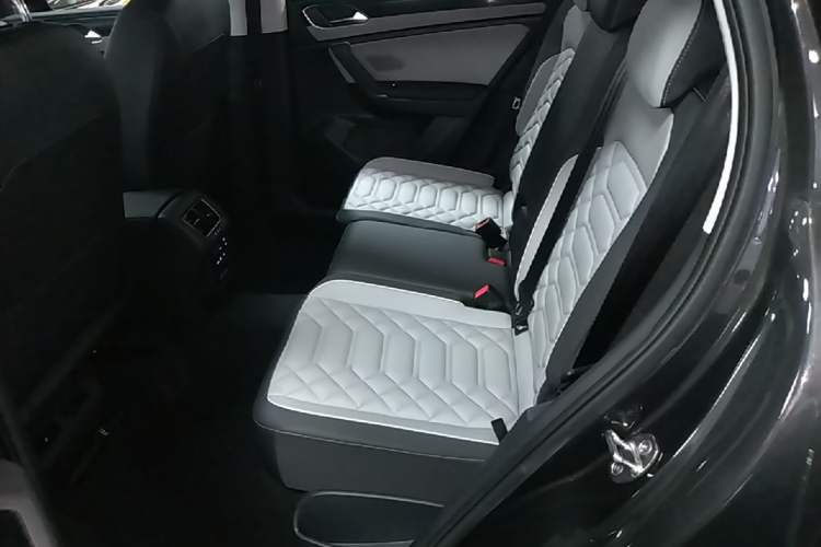 Used Volkswagen Tayron 2025 Zhongxiang Version 300TSI Left Rear Seat