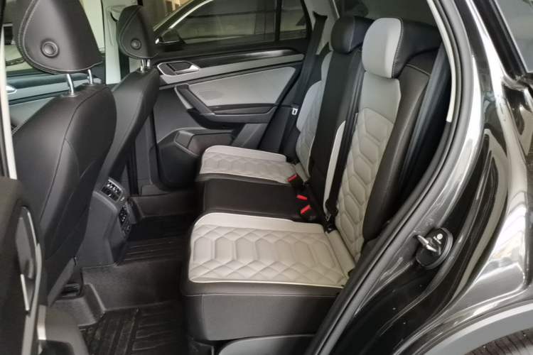 Used Volkswagen Tayron 2025 Zhongxiang Version 300TSI Left Rear Seat