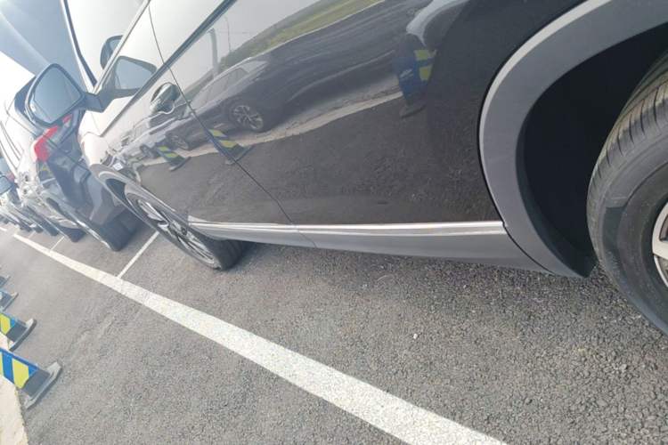 Used Volkswagen Tayron 2025 Zhongxiang Version 300TSI Left Side Sill