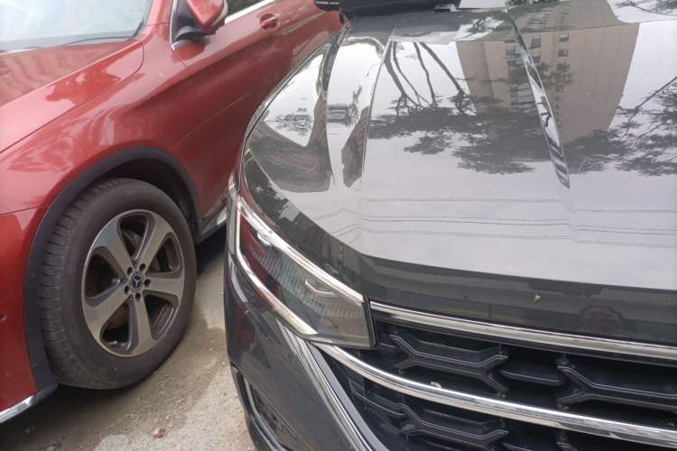 Used Volkswagen Tayron 2025 Facelifted Model, Popular Version, 300TSI Right Front Headlight