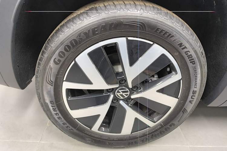 Used Volkswagen Tayron 2025 Zhongxiang Version 300TSI Right Rear Wheel Hub