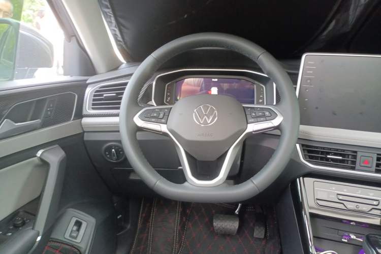 Used Volkswagen Tayron 2025 Zhongxiang Version 300TSI Steering Wheel