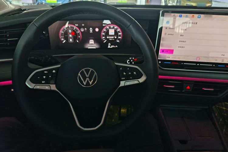 Used Volkswagen Tayron 2025 Tiguan L 300TSI Two-Wheel-Drive Elite Edition Steering Wheel