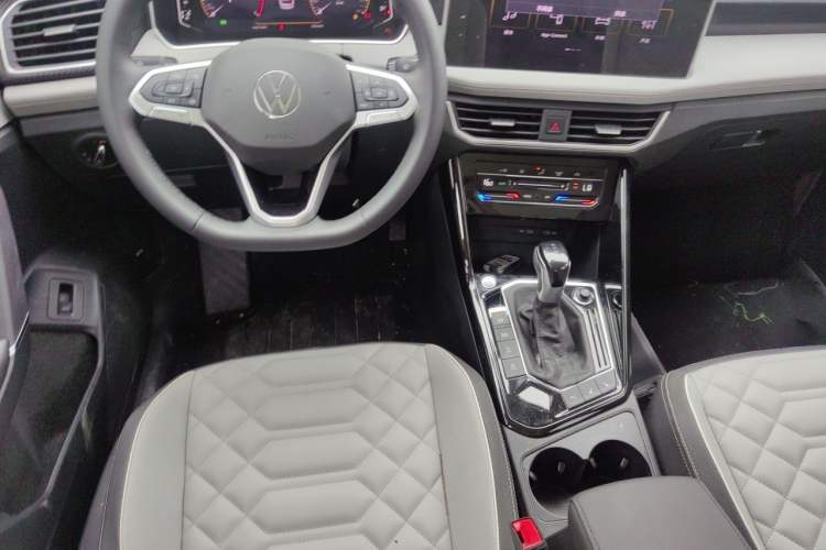 Used Volkswagen Tayron 2025 Zhongxiang Version 300TSI Steering Wheel