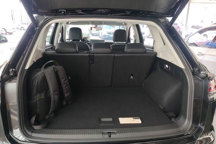 Used Volkswagen Tayron 2025 Zhongxiang Version 300TSI Trunk