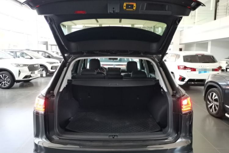 Used Volkswagen Tayron 2025 Zhongxiang Version 300TSI Trunk