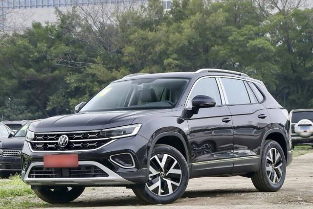 Ojetý Volkswagen Tayron 2025 Zhongxiang Version 300TSI