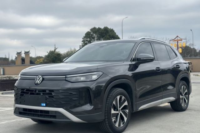 Used Volkswagen Tayron 2025 Tiguan L 330TSI Two-Wheel-Drive Elite