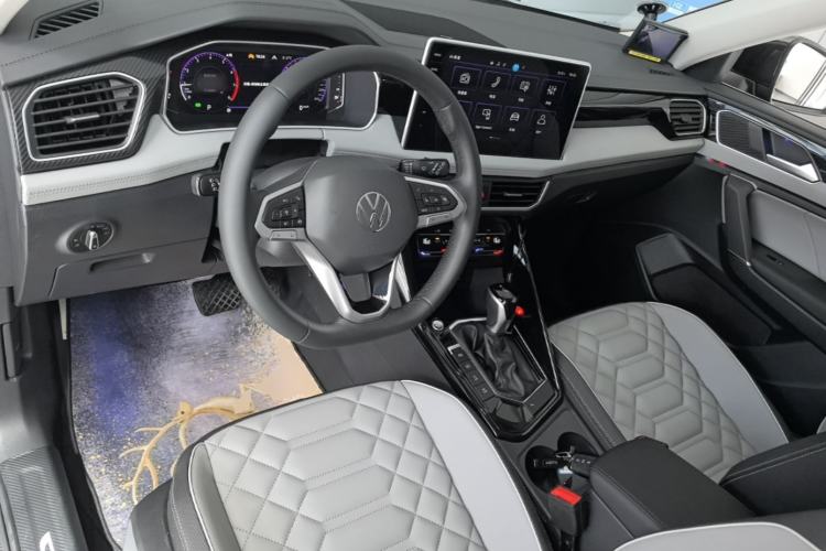 Used Volkswagen Tayron 2025 Zhongxiang Version 300TSI Center Console