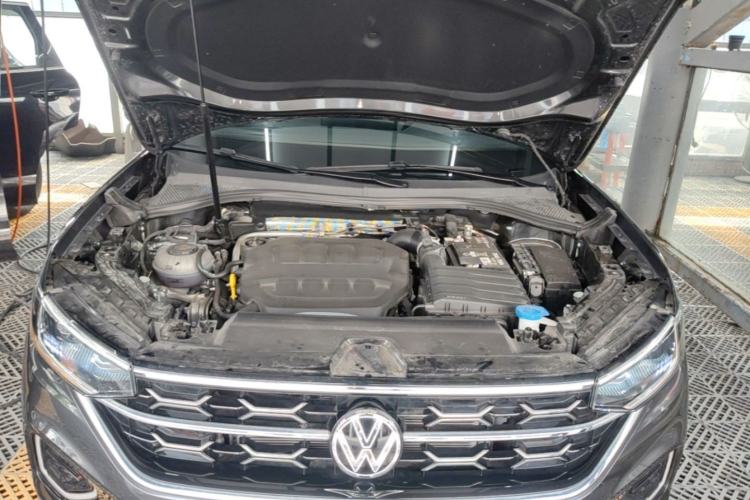 Used Volkswagen Tayron 2025 Zhongxiang Version 330TSI Engine Bay