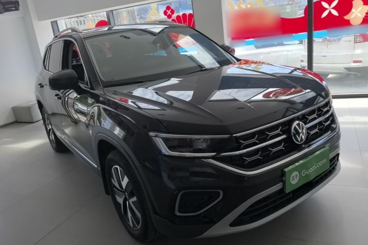Used Volkswagen Tayron 2025 Zhongxiang Version 300TSI Front Right 45 Deg