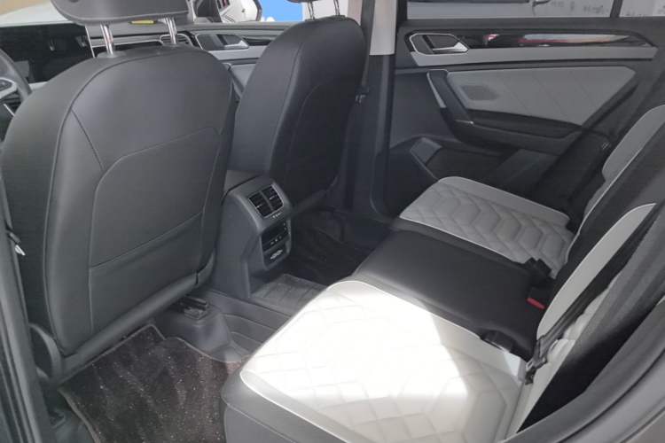 Used Volkswagen Tayron 2025 Zhongxiang Version 300TSI Left Rear Seat