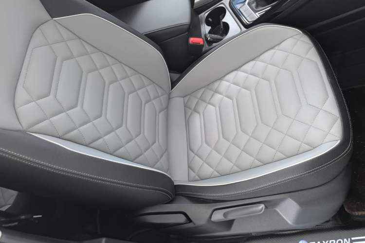 Used Volkswagen Tayron 2025 Zhongxiang Version 300TSI Right Front Seat