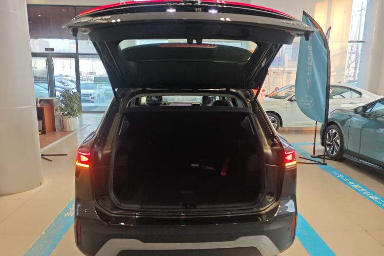 Used Volkswagen Tayron 2025 Tiguan L 330TSI Two-Wheel-Drive Elite Trunk