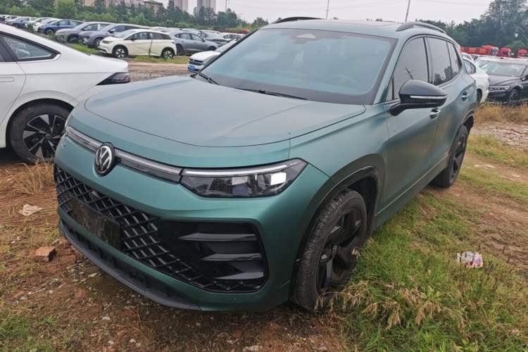 Used Volkswagen Tayron 2025 Tharu L 330TSI Two-Wheel Drive Elite City Package Guazi used car, China used car export, Used car for sale, Used  cars, Cheapest cars for sale