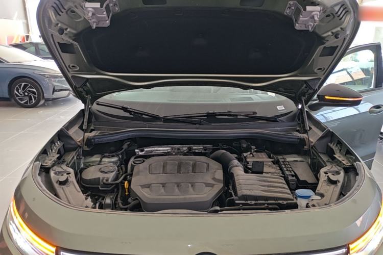 Used Volkswagen Tayron 2025 Tiguan L 380TSI 4Motion Luxury Easy Package Engine Bay