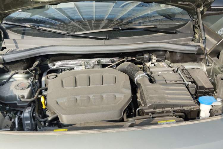 Used Volkswagen Tayron 2025 Tiguan L 380TSI 4Motion Luxury Easy Package Engine Bay